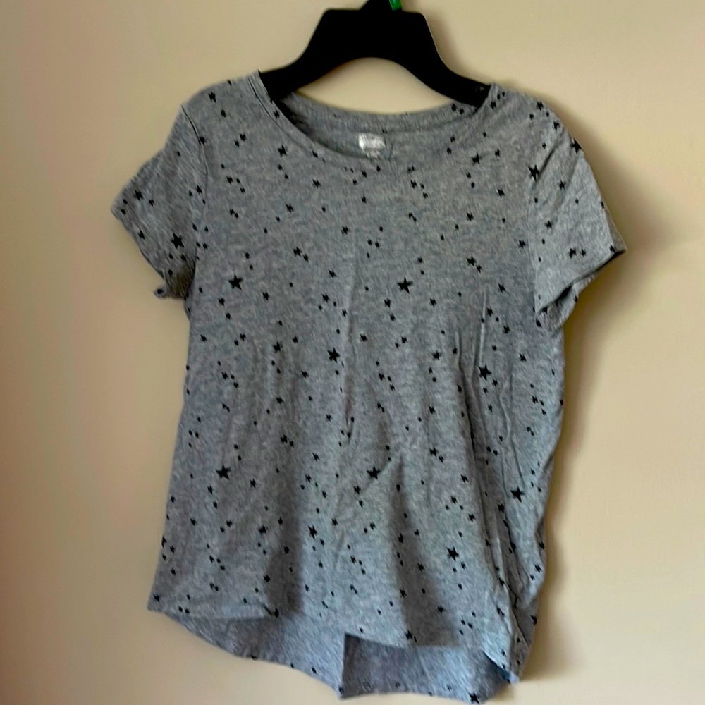 Old navy T-shirt size 14